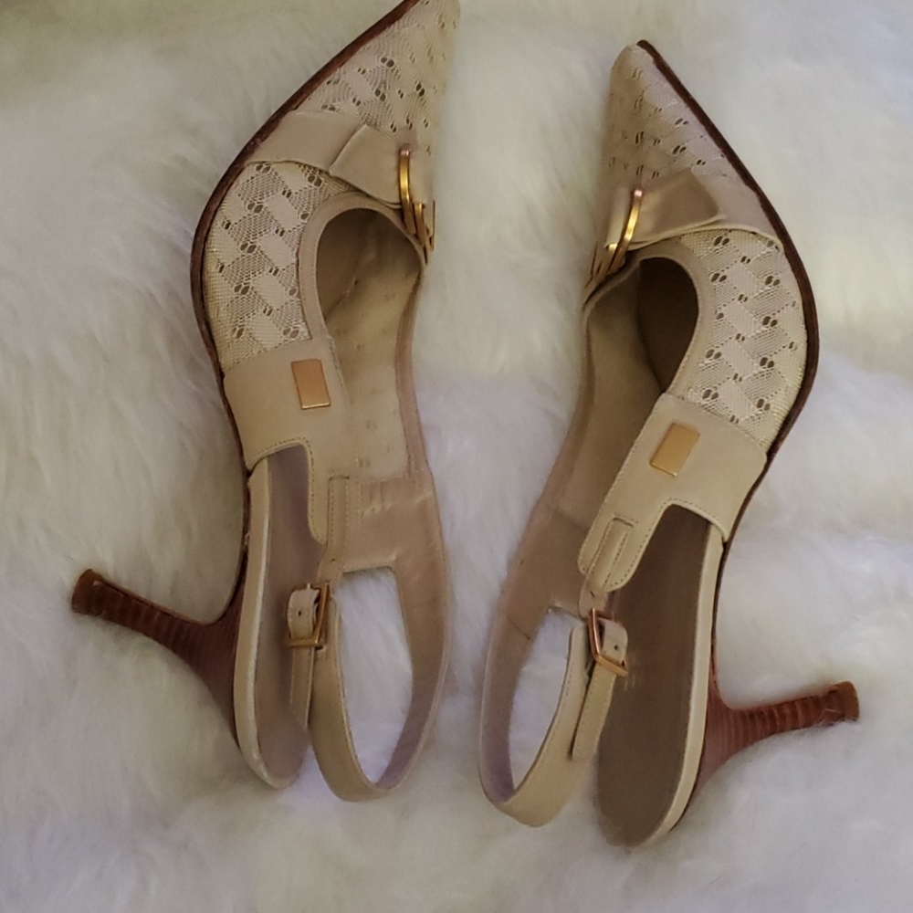 Stuart Weitzman Size 8 M Cream / Tan Slingbacks - image 8